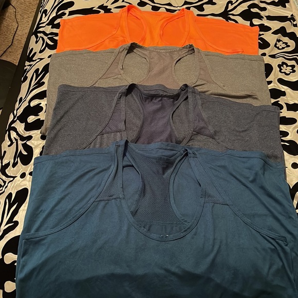 Active tank tops (multiple) - Picture 7 of 8